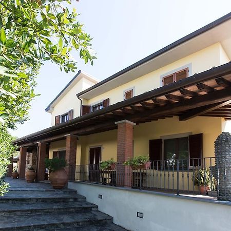 Agriturismo Poggetto Larciano ภายนอก รูปภาพ