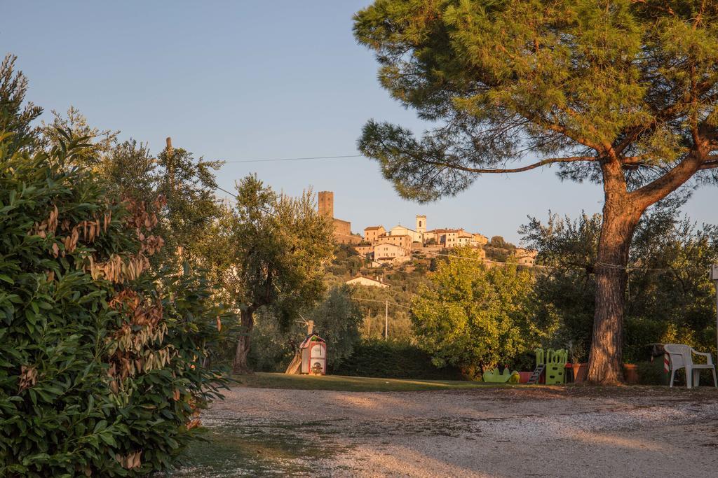 Agriturismo Poggetto Larciano ภายนอก รูปภาพ